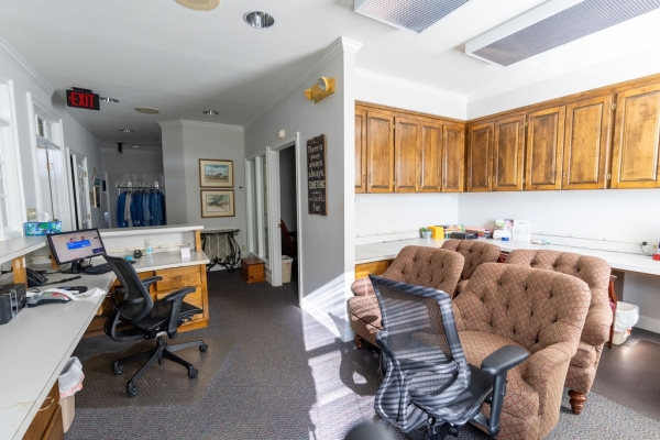 Listing Image #3 - Office for sale at 607 Bluebird Blvd, Fort Valley GA 31030 Listing Image #3 - Office for sale at 607 Bluebird Blvd, Fort Valley GA 31030