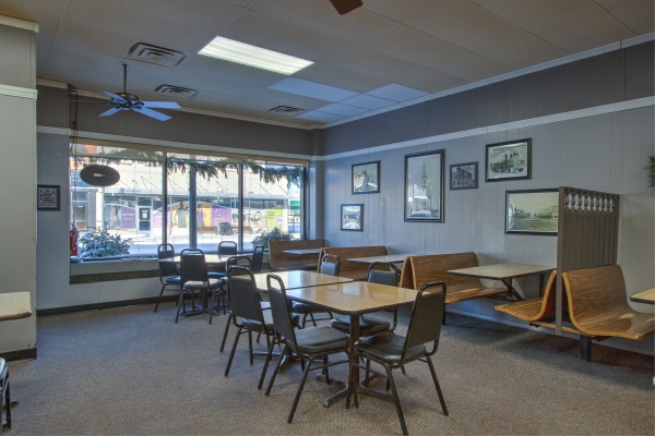 Listing Image #3 - Retail for sale at 118 Main Street S, Cambridge MN 55008