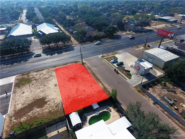 Listing Image #2 - Land for sale at 1608 W. Griffin Parkway, Mission TX 78572