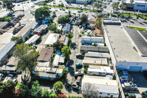 Listing Image #2 - Multi-family for sale at 8527 Whittier Blvd, Pico Rivera CA 90660