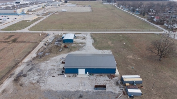 Listing Image #3 - Industrial for sale at 5600 N. 13th Street, Terre Haute IN 47805