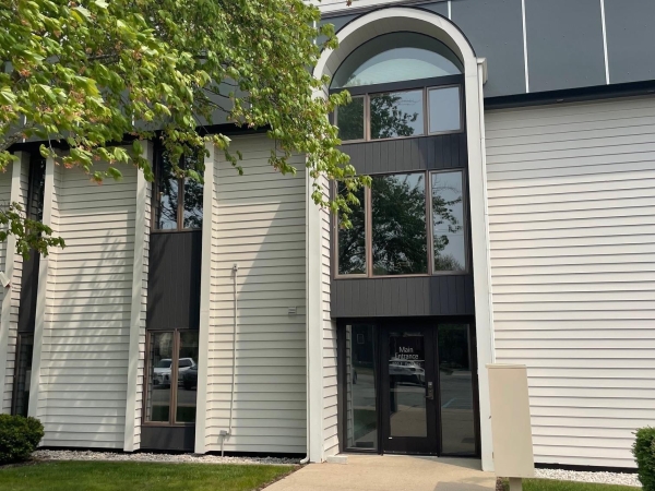 Listing Image #3 - Office for sale at 900 E Front Street, Traverse City MI 49686