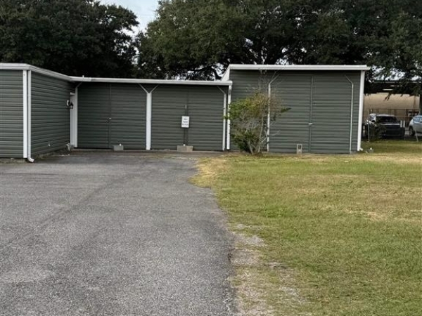 Listing Image #2 - Office for sale at 1440 W Mcneese Street W, Lake Charles LA 70605