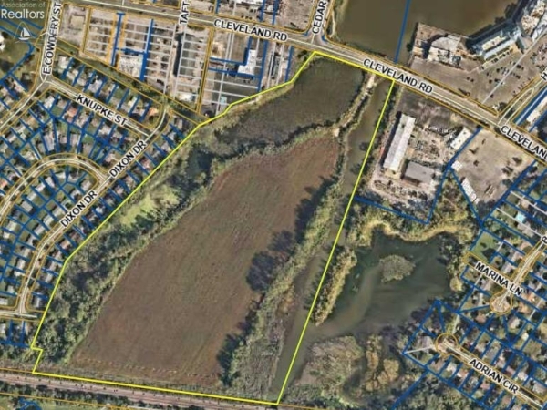 Listing Image #1 - Land for sale at Cleveland Road, Sandusky OH 44870