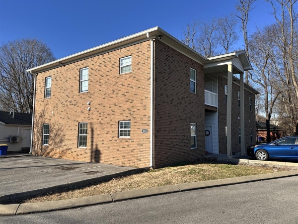 Listing Image #2 - Multi-family for sale at 526 Dennis Way, Bowling Green KY 42101