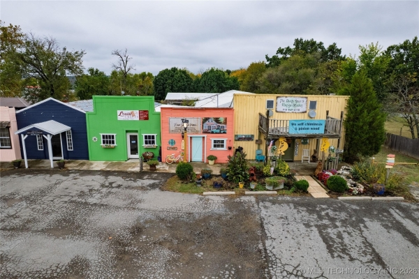 Listing Image #3 - Retail for sale at 1675 E Old Highway 62, Fort Gibson OK 74434