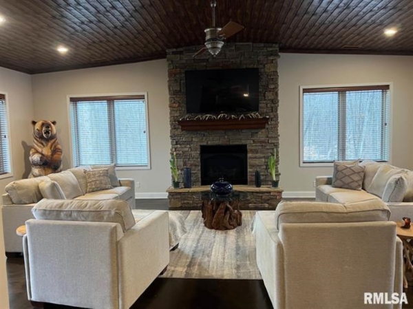 Listing Image #3 - Others for sale at State Route 127, Cobden IL 62920