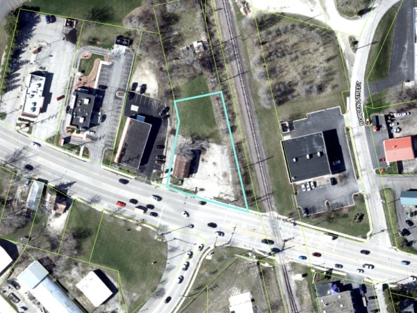 Listing Image #1 - Land for sale at 4104 W Elm Street, McHenry IL 60050