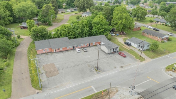 Listing Image #3 - Office for sale at 1125 E College St, Brownsville TN 38012