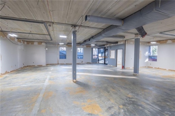 Listing Image #3 - Others for sale at 875 Centerville Road , 15, Warwick RI 02886