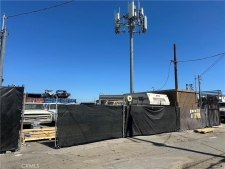 Listing Image #3 - Industrial for sale at 7610 Wheatland, Sun Valley CA 91352