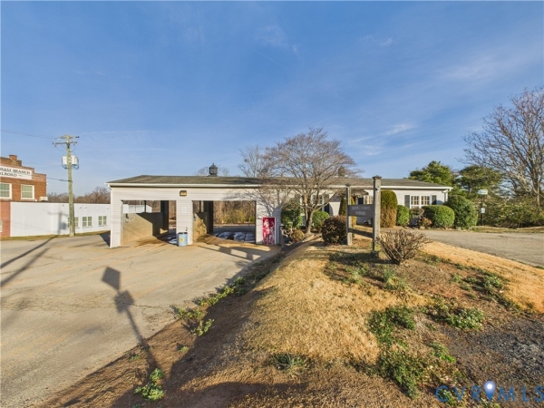 Listing Image #3 - Others for sale at 1097 Main Street, Dillwyn VA 23936 Listing Image #3 - Others for sale at 1097 Main Street, Dillwyn VA 23936