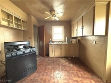 Listing Image #2 - Others for sale at 3927 E 153rd Street, Cleveland OH 44128