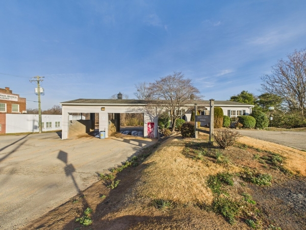 Listing Image #3 - Others for sale at 1097 Main Street, Dillwyn VA 23936