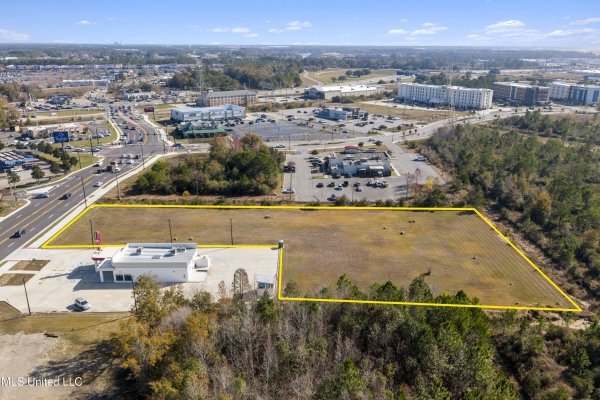 Listing Image #2 - Land for sale at 15465 Landon Road, Gulfport MS 39503