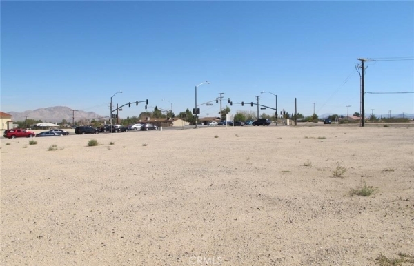 Listing Image #2 - Land for sale at 0 Mojave Drive, Victorville CA 92394