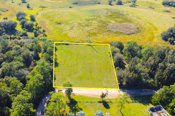 Listing Image #1 - Others for sale at 1202 Arden Ave, Immokalee FL 34142