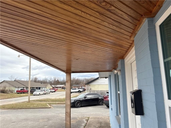 Listing Image #2 - Others for sale at 2303 Beacon Circle  DR, Rogers AR 72758