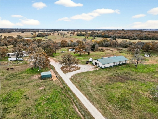 Listing Image #2 - Others for sale at 8601 Sandy Point Road, Bryan TX 77807