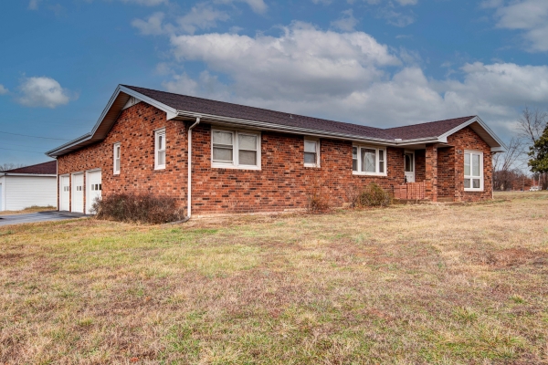 Listing Image #3 - Others for sale at 309 South Miller Road, Willard MO 65781