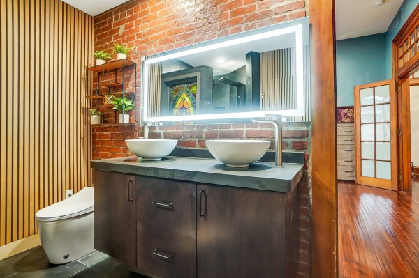 Listing Image #3 - Office for sale at 208 W Monument Ave, Dayton OH 45402