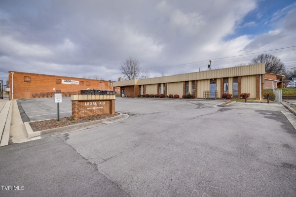 Listing Image #2 - Office for sale at 311 West Walnut Street, Johnson City TN 37604