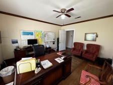 Listing Image #3 - Office for sale at 304 Albany Avenue, Shreveport LA 71105