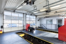 Listing Image #3 - Retail for sale at 2101 E Home Rd, Springfield OH 45503