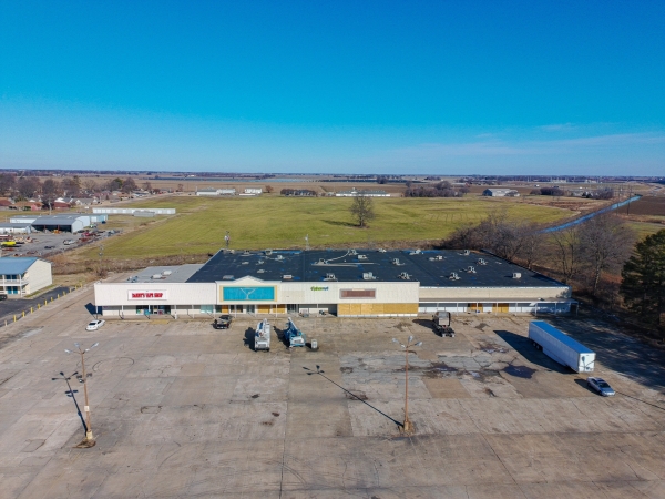 Listing Image #1 - Industrial for sale at 1040 E Main Street, Blytheville AR 72315