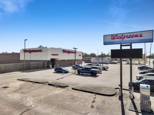 Listing Image #1 - Retail for sale at 1408 N 16th St, Orange TX 77630