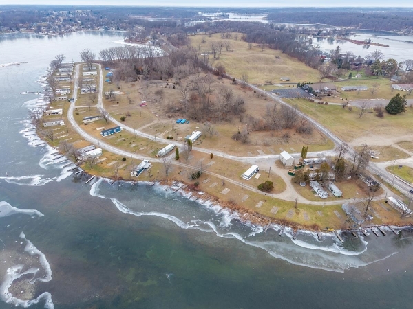 Listing Image #1 - Others for sale at 3995 N 300 W, Angola IN 46703