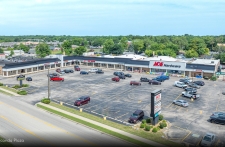 Retail property for sale in Wauconda, IL