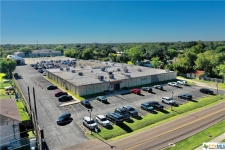 Listing Image #3 - Office for sale at 1905 Leary Lane, Victoria TX 77901