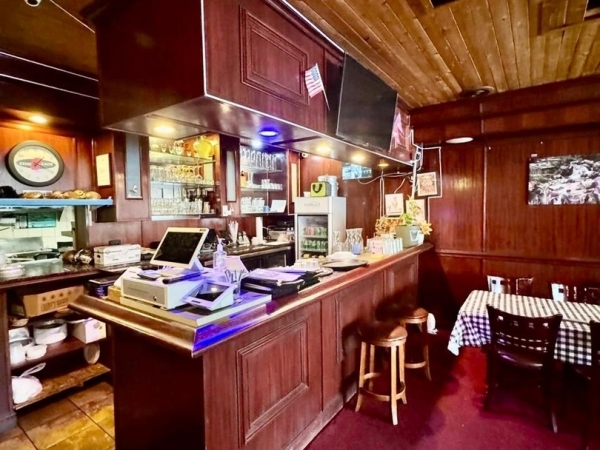 Listing Image #3 - Others for sale at 2701 W. Lawrence Ave Unit C, Chicago IL 60625