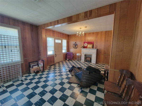 Listing Image #3 - Office for sale at 10 S Vann Street, Pryor OK 74361