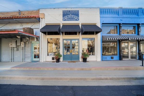 Listing Image #1 - Others for sale at 220 N Market, Winnsboro TX 75494