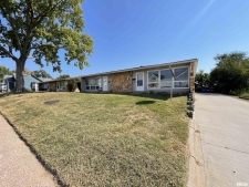 Listing Image #2 - Multi-family for sale at 2515 N 3rd Street, Clinton IA 52732