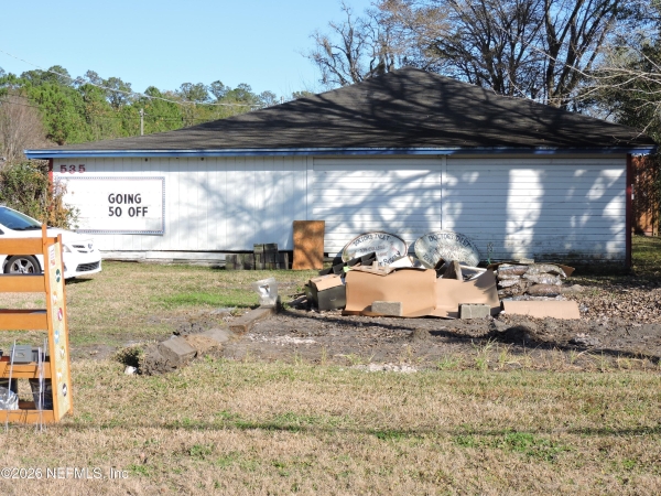 Listing Image #2 - Retail for sale at 535 College Drive, Middleburg FL 32068