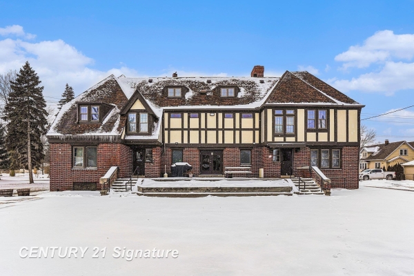 Listing Image #3 - Others for sale at 302 Tuscola, Bay City MI 48708 Listing Image #3 - Others for sale at 302 Tuscola, Bay City MI 48708