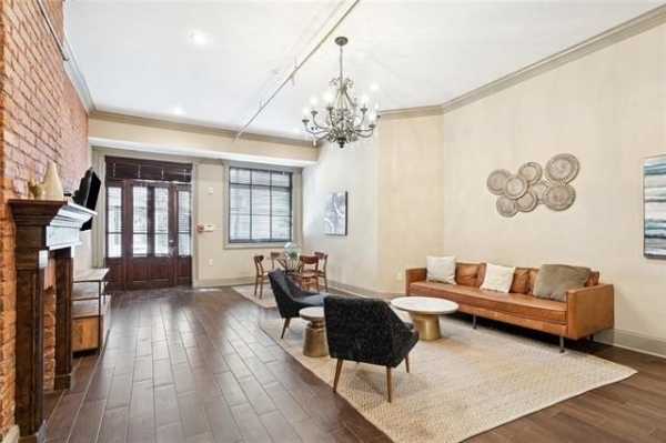 Listing Image #3 - Others for sale at 431/431 GRAVIER Street 1-4, New Orleans LA 70130