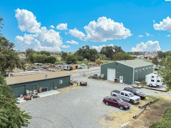 Listing Image #1 - Others for sale at 2716 Van Giesen St, Richland WA 99354