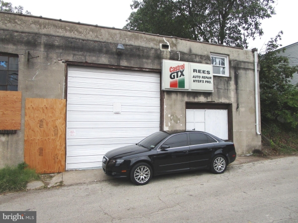 Listing Image #3 - Others for sale at 1326 MARKLEY STREET, NORRISTOWN PA 19401