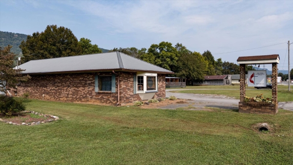 Listing Image #2 - Others for sale at 13329 Hwy 28, Whitwell TN 37397