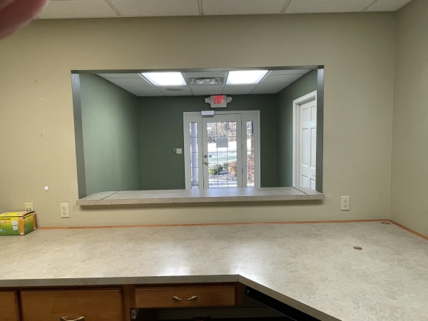 Listing Image #3 - Office for sale at 40 Lucknow Ct, Bardstown KY 40004