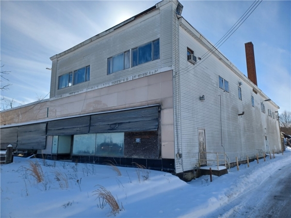 Listing Image #1 - Office for sale at 10 Community St, Vestaburg PA 15368