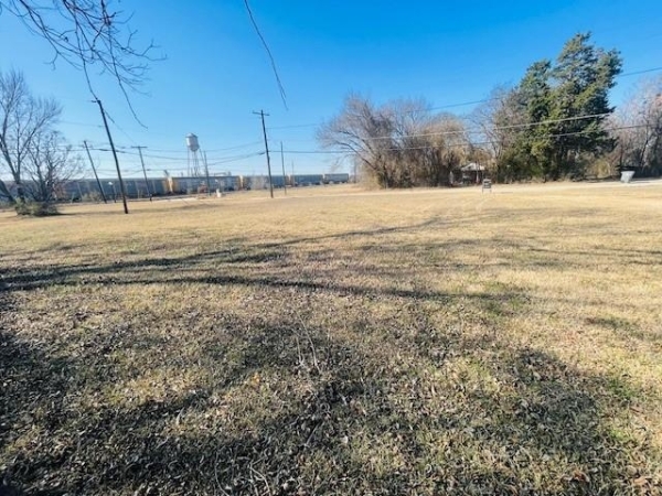 Listing Image #3 - Land for sale at 4510 Fellows Lane, Dallas TX 75216