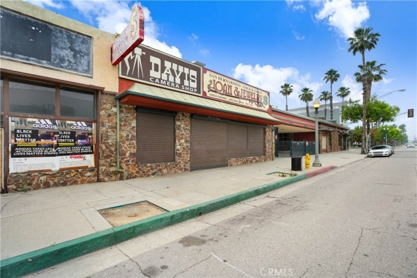 Listing Image #3 - Retail for sale at 376 N D Street, San Bernardino CA 92401