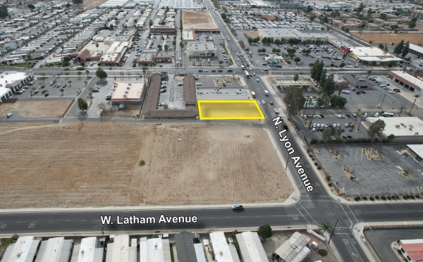 Listing Image #3 - Land for sale at 0.34 AC Lyon Avenue and Highway 74, Hemet CA 92543