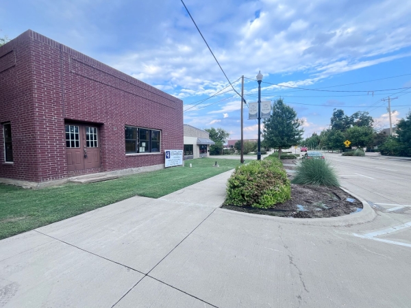 Listing Image #3 - Office for sale at 527 E Main St, Lewisville TX 75057