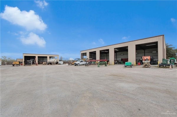 Listing Image #1 - Industrial for sale at 5004 La Homa Road, Mission TX 78574